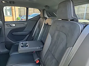 Used 2020 Volvo XC40 R-Design Pro White - Interior and Exterior details 19