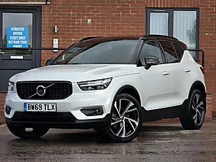 Used 2020 Volvo XC40 R-Design Pro White - Interior and Exterior details 5