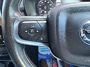 Used 2020 Volvo XC40 R-Design Silver - Interior and Exterior details 16