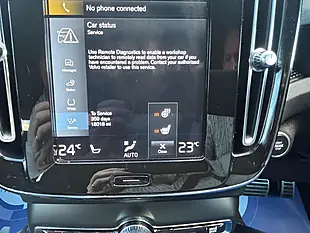 Used 2020 Volvo XC40 R-Design Silver - Interior and Exterior details 18