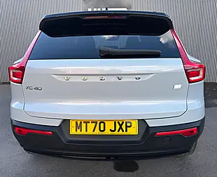 Used 2020 Volvo XC40 R-Design Silver - Interior and Exterior details 6