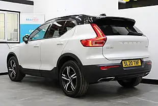 Used 2020 Volvo XC40 R-Design White - Interior and Exterior details 3