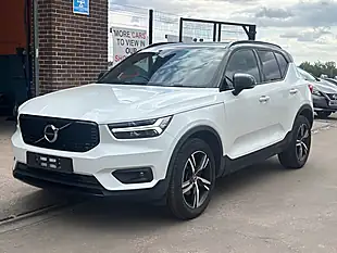 Used 2020 Volvo XC40 R-Design White - Interior and Exterior details 3