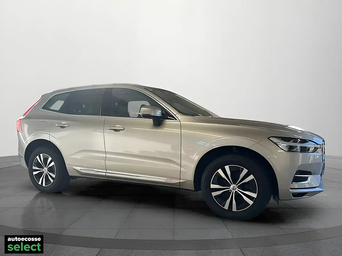 Used 2020 Volvo XC60 Inscription Expression Gold - Interior and Exterior details 13