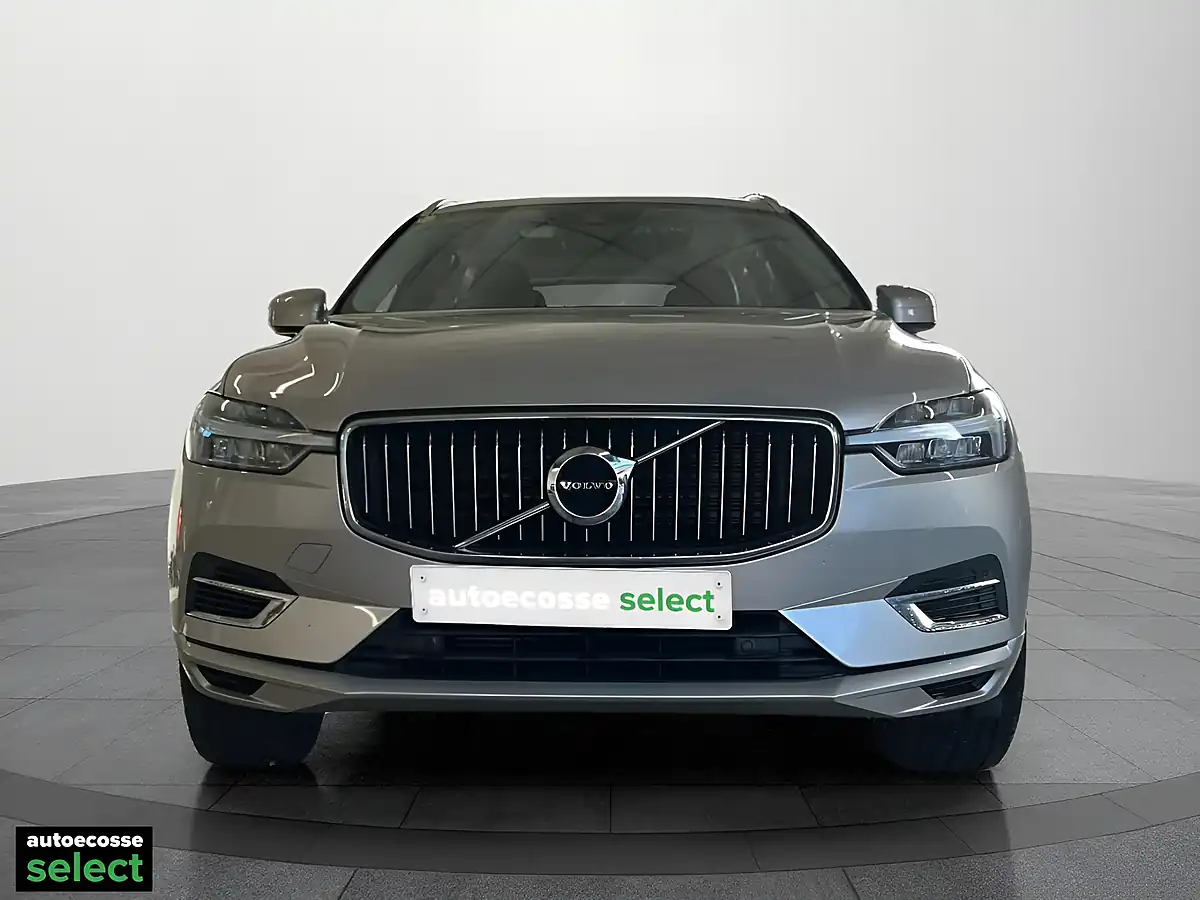 Used 2020 Volvo XC60 Inscription Expression Gold - Interior and Exterior details 2