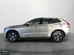 Used 2020 Volvo XC60 Inscription Expression Gold - Interior and Exterior details 6
