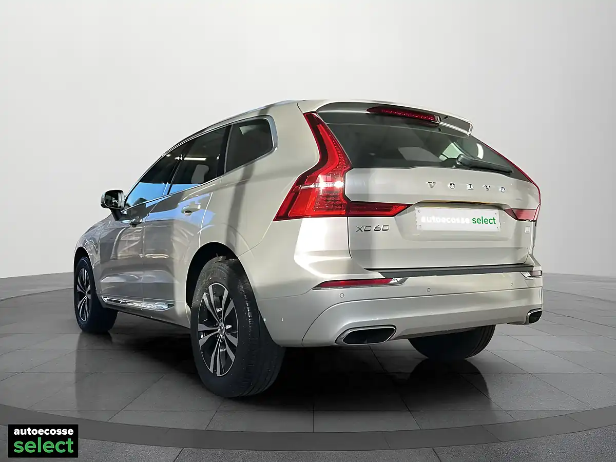 Used 2020 Volvo XC60 Inscription Expression Gold - Interior and Exterior details 8