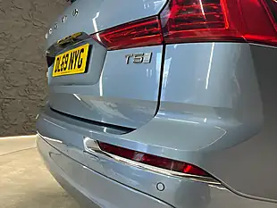 Used 2020 Volvo XC60 Inscription Mussel Blue - Interior and Exterior details 19