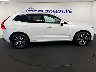 Used 2020 Volvo XC60 Momentum Crystal White - Interior and Exterior details 8