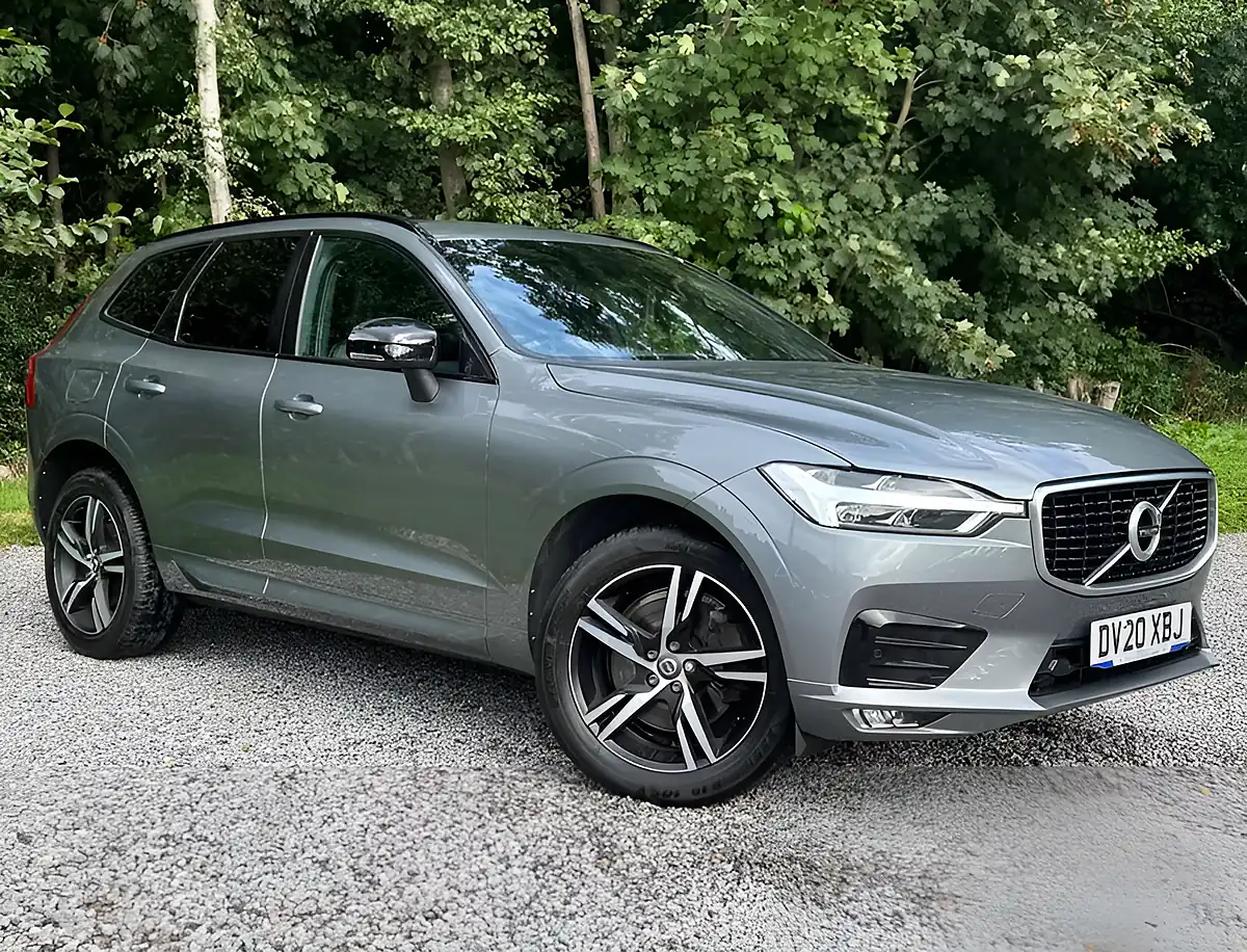 Used 2020 Volvo XC60 R-Design Osmium Grey - Front View