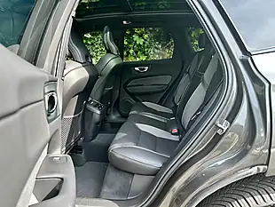 Used 2020 Volvo XC60 R-Design Pro Pine Grey - Interior and Exterior details 11