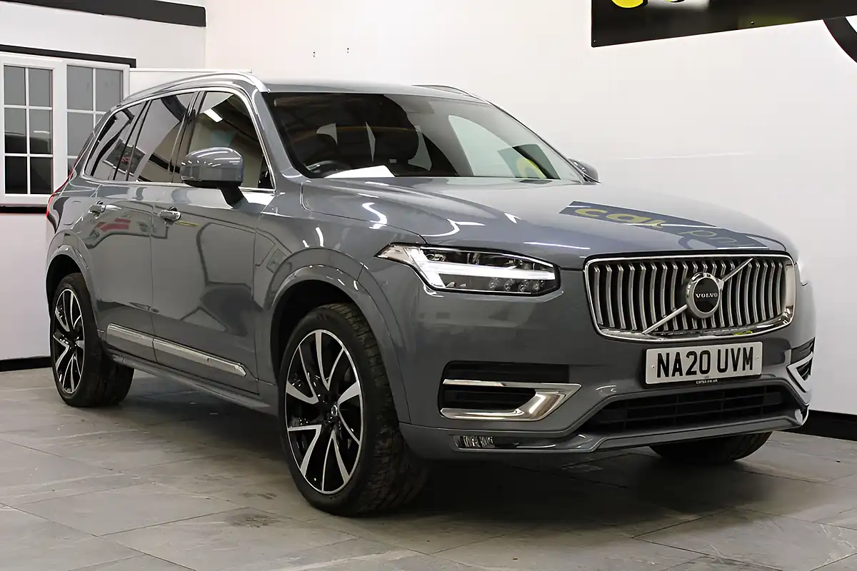 Used 2020 Volvo XC90 Inscription Thunder Grey - Interior and Exterior details 6