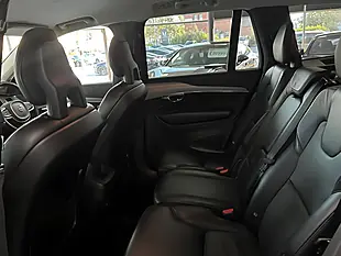 Used 2020 Volvo XC90 Momentum Grey - Interior and Exterior details 18