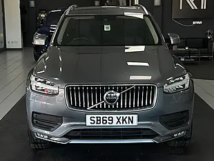 Used 2020 Volvo XC90 Momentum Grey - Interior and Exterior details 4