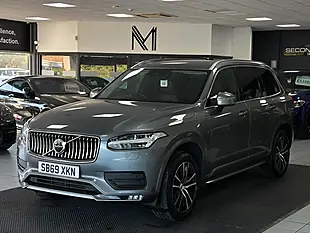 Used 2020 Volvo XC90 Momentum Grey - Interior and Exterior details 6