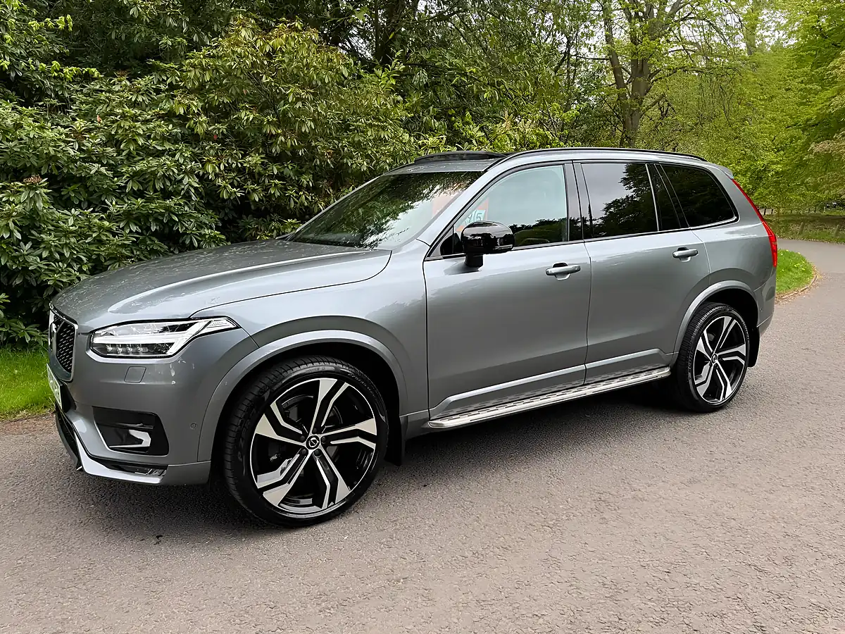Used 2020 Volvo XC90 R-Design Pro Grey - Interior and Exterior details 10