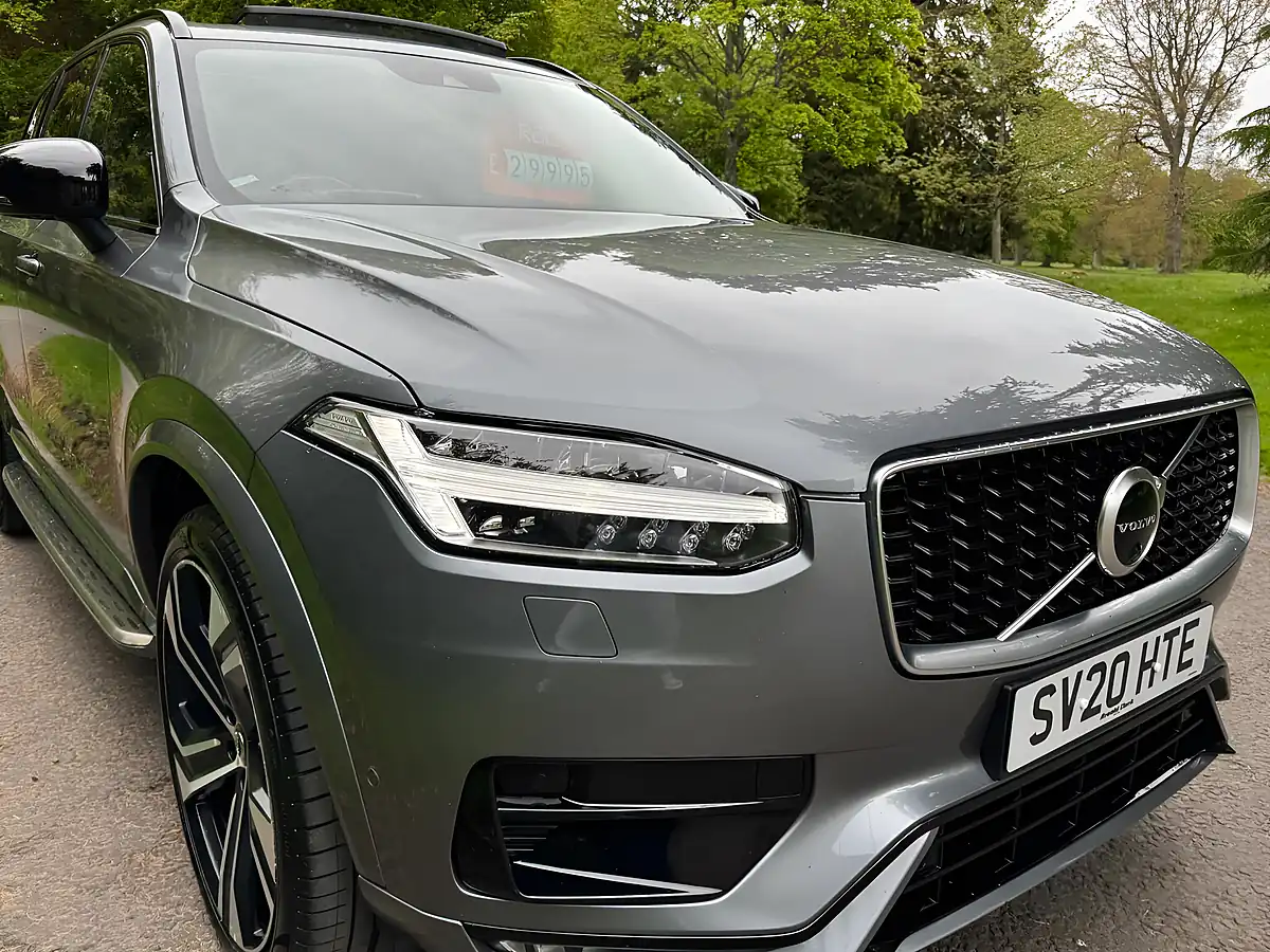 Used 2020 Volvo XC90 R-Design Pro Grey - Interior and Exterior details 17