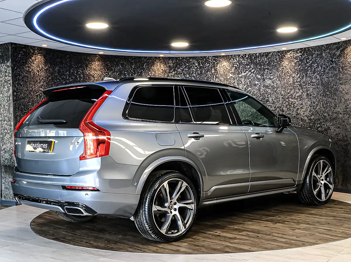 Used 2020 Volvo XC90 R-Design Pro Osmium Grey - Interior and Exterior details 10