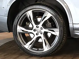 Used 2020 Volvo XC90 R-Design Pro Osmium Grey - Interior and Exterior details 15