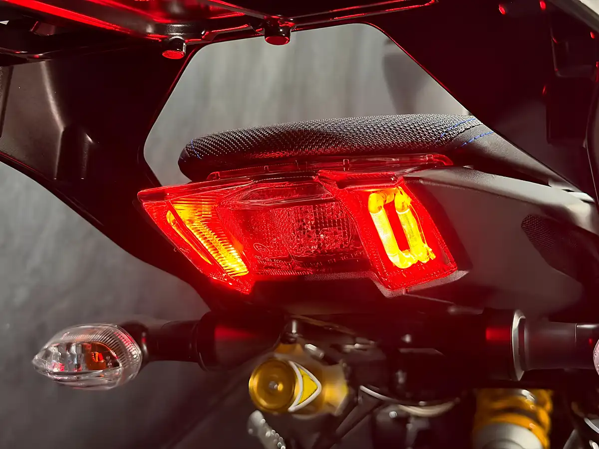 Used 2020 Yamaha MT-09 Sp Black - Interior and Exterior details 13