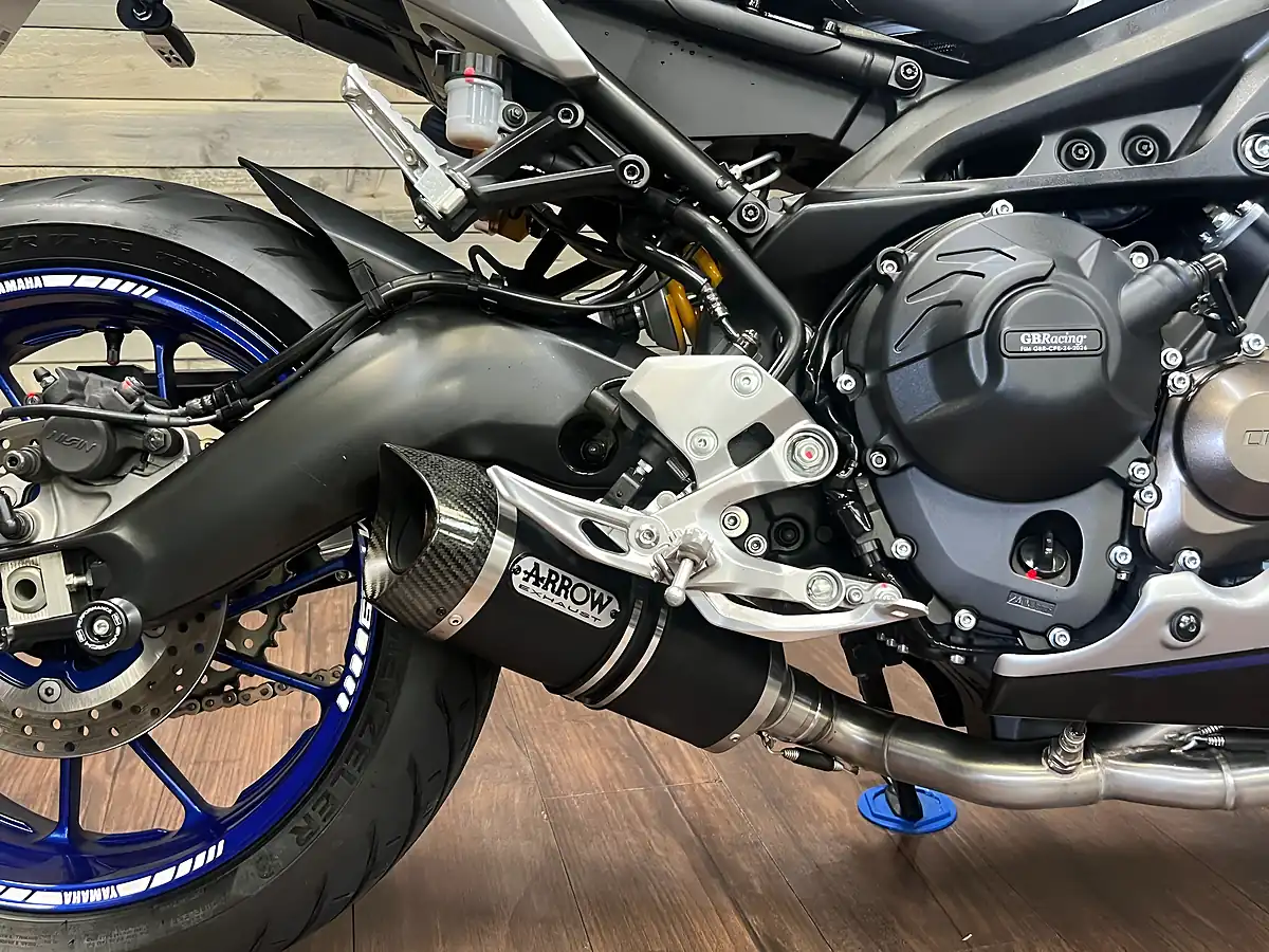 Used 2020 Yamaha MT-09 Sp Black - Interior and Exterior details 8