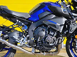 Used 2020 Yamaha MT-10 Blue - Interior and Exterior details 11