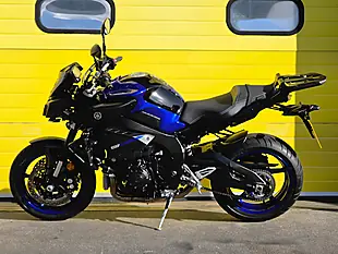 Used 2020 Yamaha MT-10 Blue - Interior and Exterior details 5