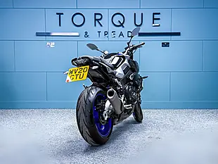 Used 2020 Yamaha MT-10 Sp Silver - Interior and Exterior details 4