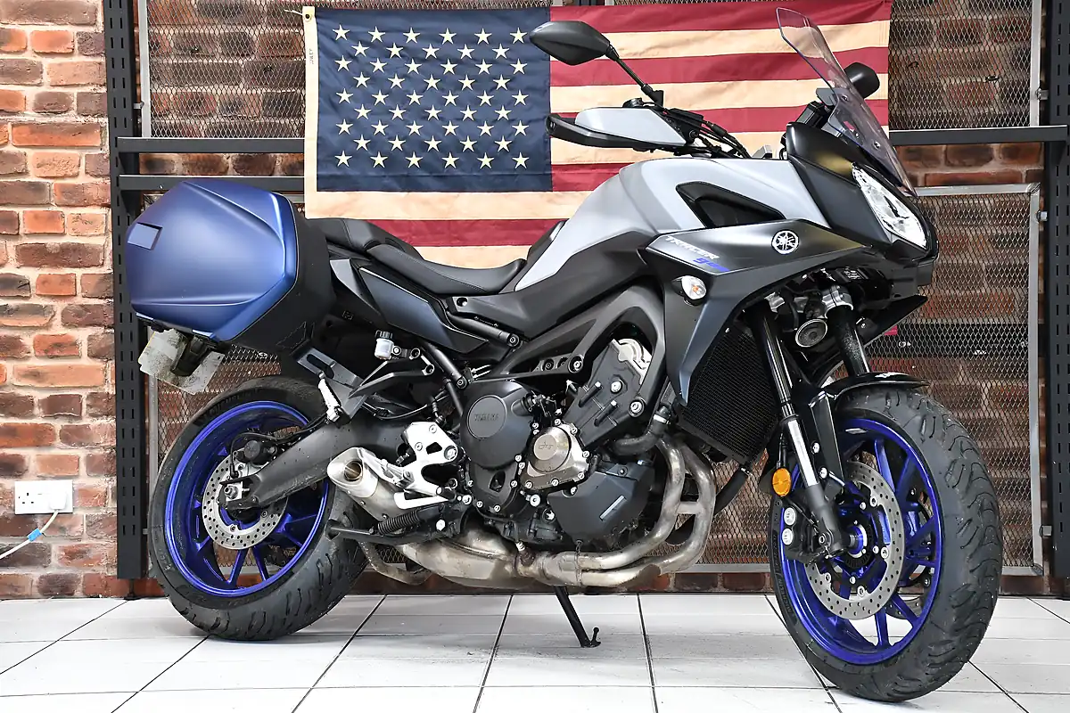 Used 2020 Yamaha Tracer 900 Grey - Front View