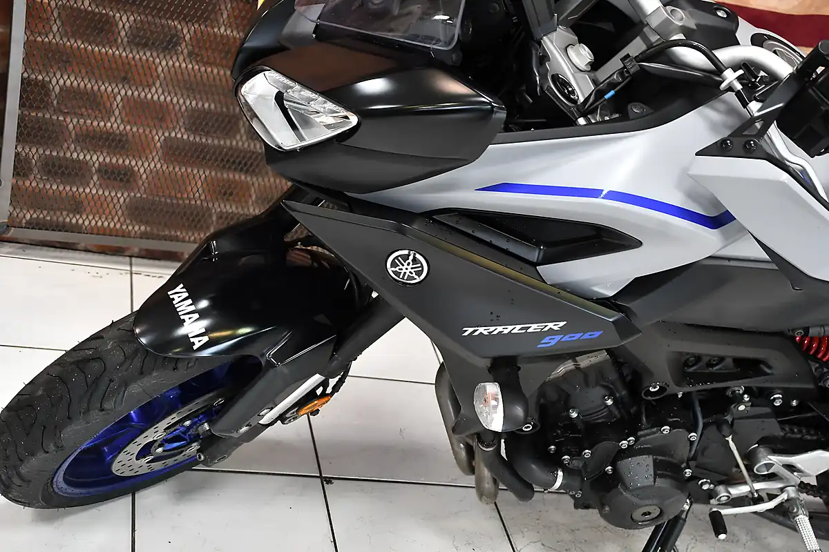 Used 2020 Yamaha Tracer 900 Grey - Interior and Exterior details 15