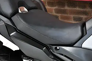 Used 2020 Yamaha Tracer 900 Grey - Interior and Exterior details 17