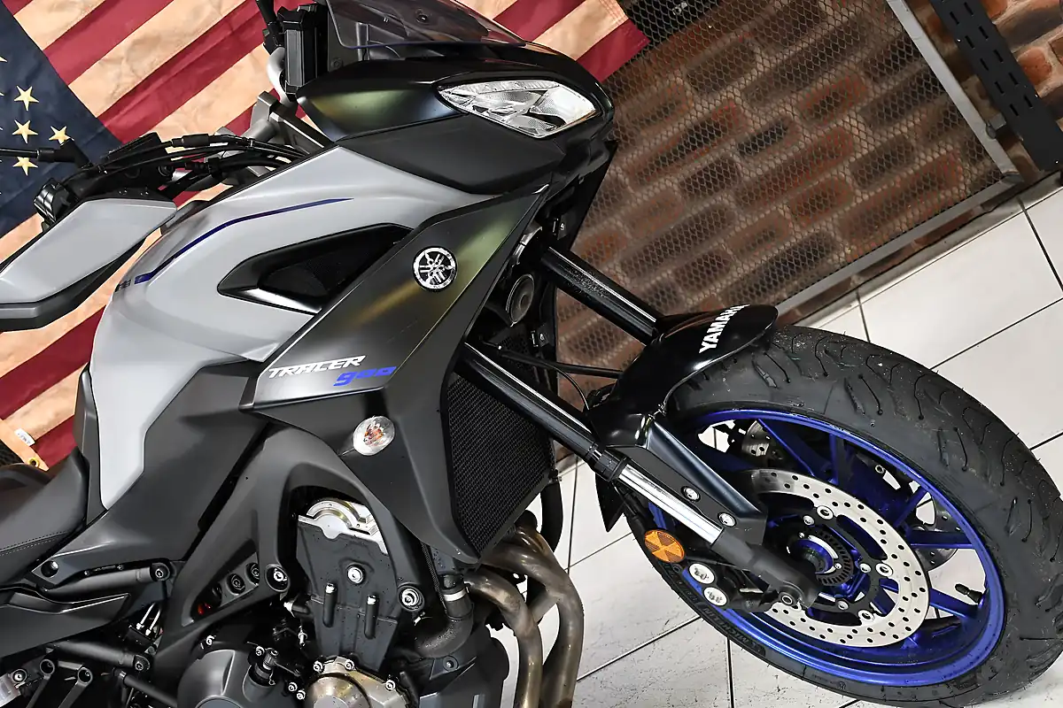 Used 2020 Yamaha Tracer 900 Grey - Interior and Exterior details 19