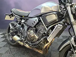 Used 2020 Yamaha Xsr 700 Silver - Interior and Exterior details 10
