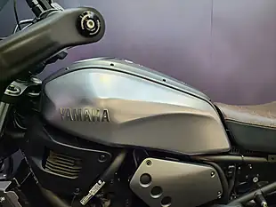 Used 2020 Yamaha Xsr 700 Silver - Interior and Exterior details 9