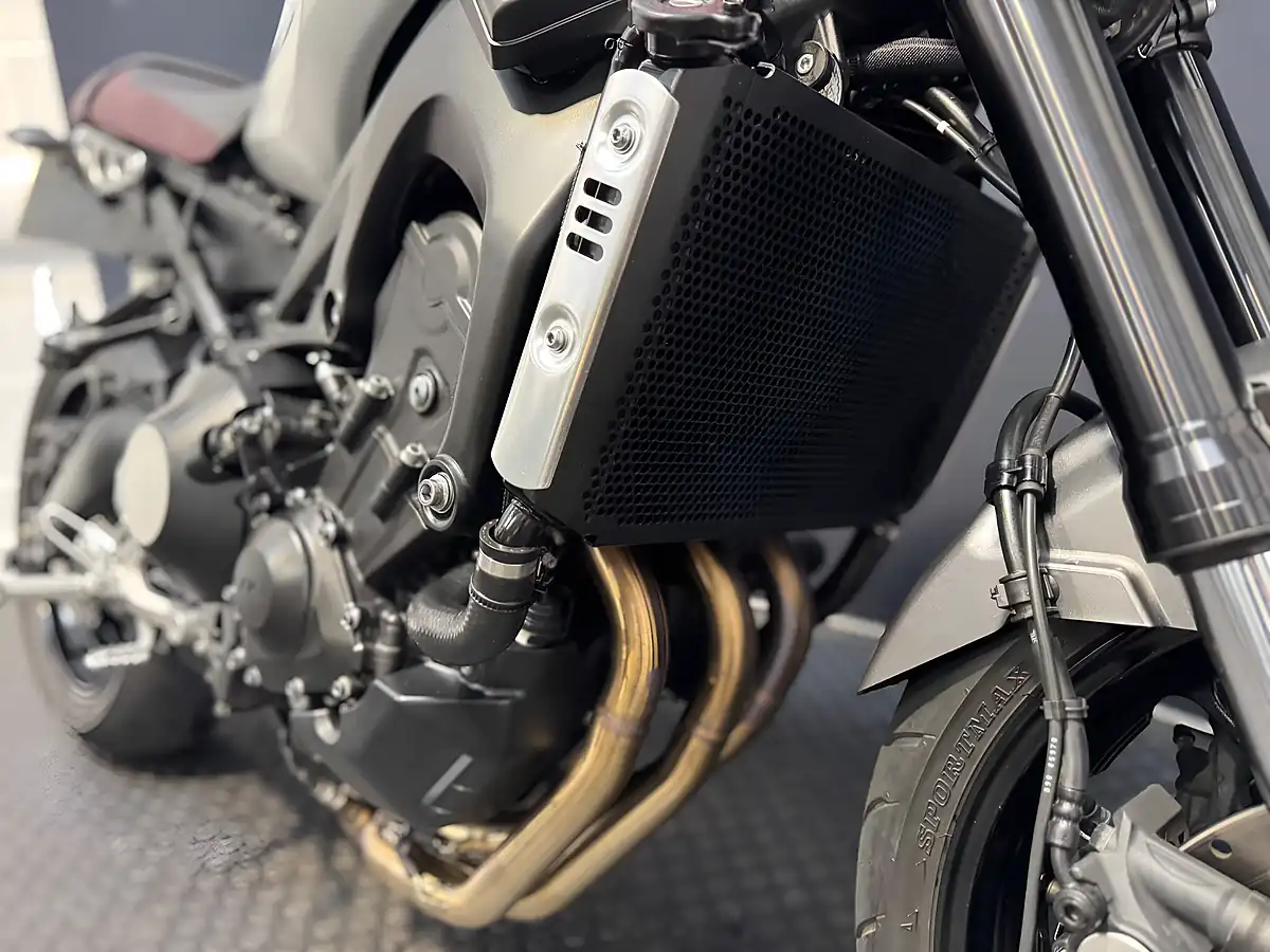 Used 2020 Yamaha XSR900 - Interior and Exterior details 9