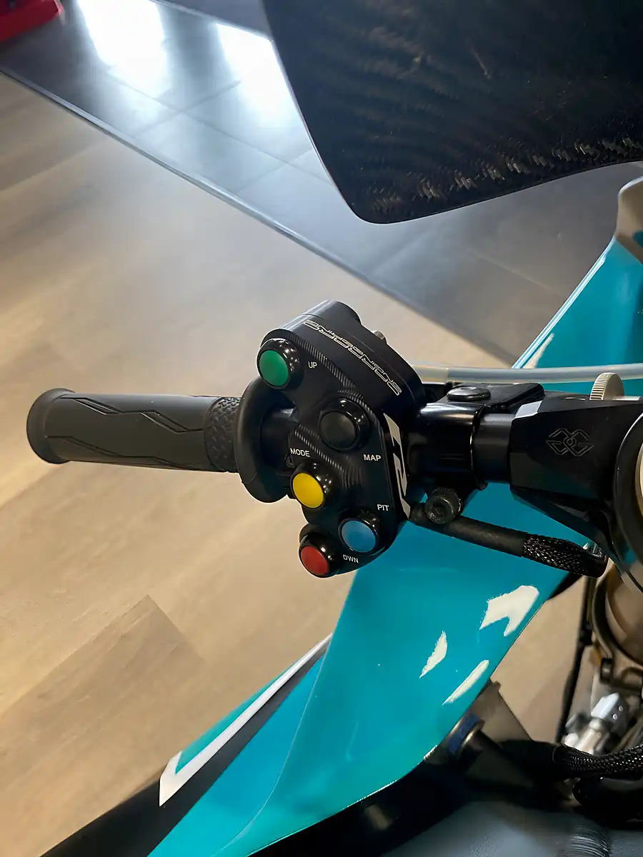 Used 2020 Yamaha YZF-R1 Yart Petronas Replica Petronas Srt Livery - Interior and Exterior details 14