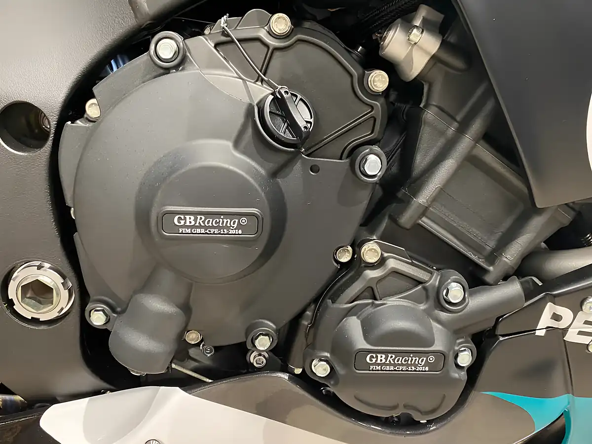 Used 2020 Yamaha YZF-R1 Yart Petronas Replica Petronas Srt Livery - Interior and Exterior details 8
