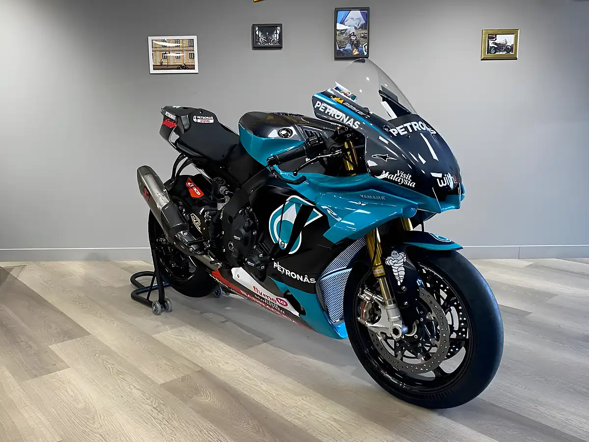 Used 2020 Yamaha YZF-R1 Yart Petronas Srt Replica Petronas Livery - Interior and Exterior details 2
