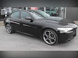 Used 2021 Alfa Romeo Giulia Sprint Black - Interior and Exterior details 6