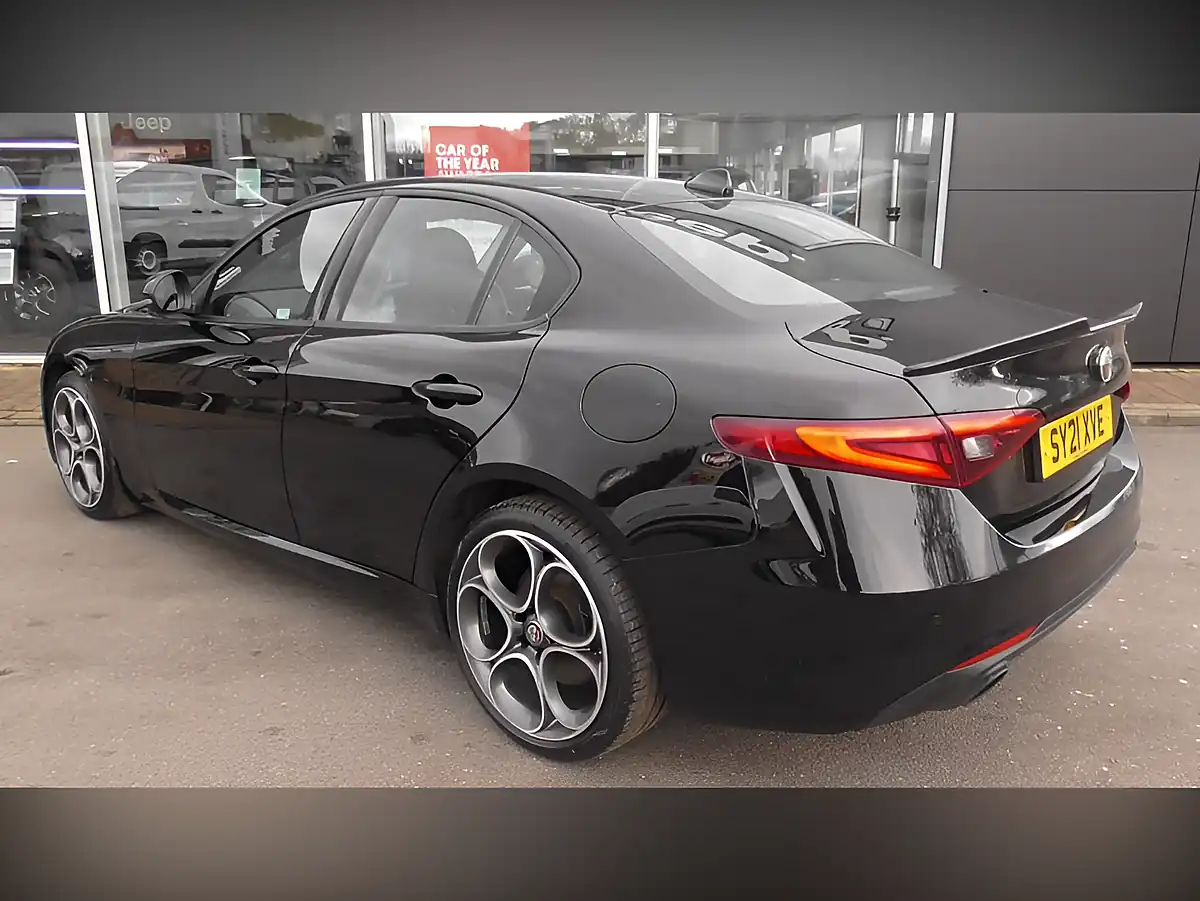 Used 2021 Alfa Romeo Giulia Sprint Black - Interior and Exterior details 8