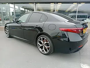 Used 2021 Alfa Romeo Giulia Veloce Black - Interior and Exterior details 7