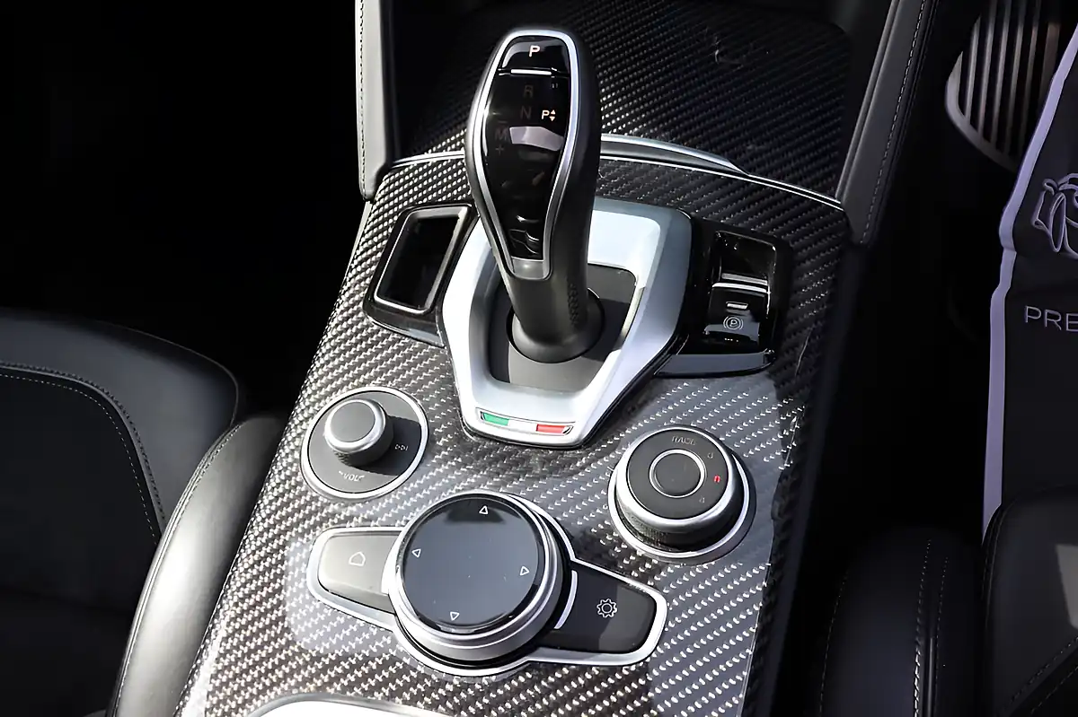 Used 2021 Alfa Romeo Stelvio Quadrifoglio Blue - Interior and Exterior details 10