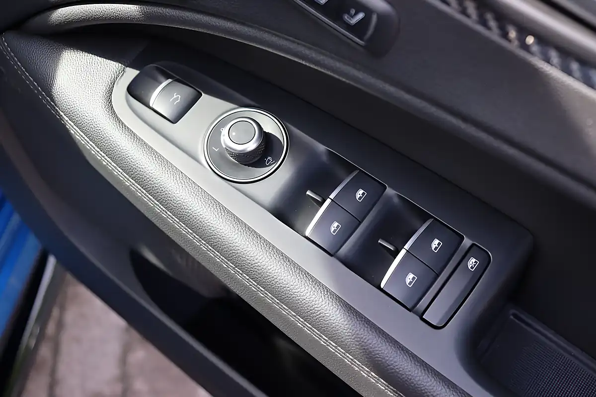 Used 2021 Alfa Romeo Stelvio Quadrifoglio Blue - Interior and Exterior details 18