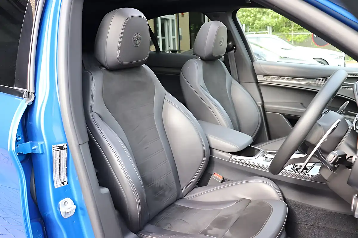 Used 2021 Alfa Romeo Stelvio Quadrifoglio Blue - Interior and Exterior details 4
