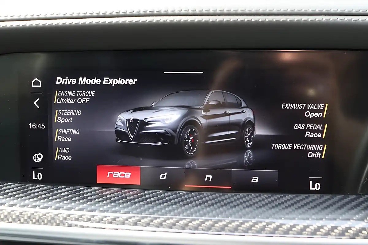 Used 2021 Alfa Romeo Stelvio Quadrifoglio Blue - Interior and Exterior details 8