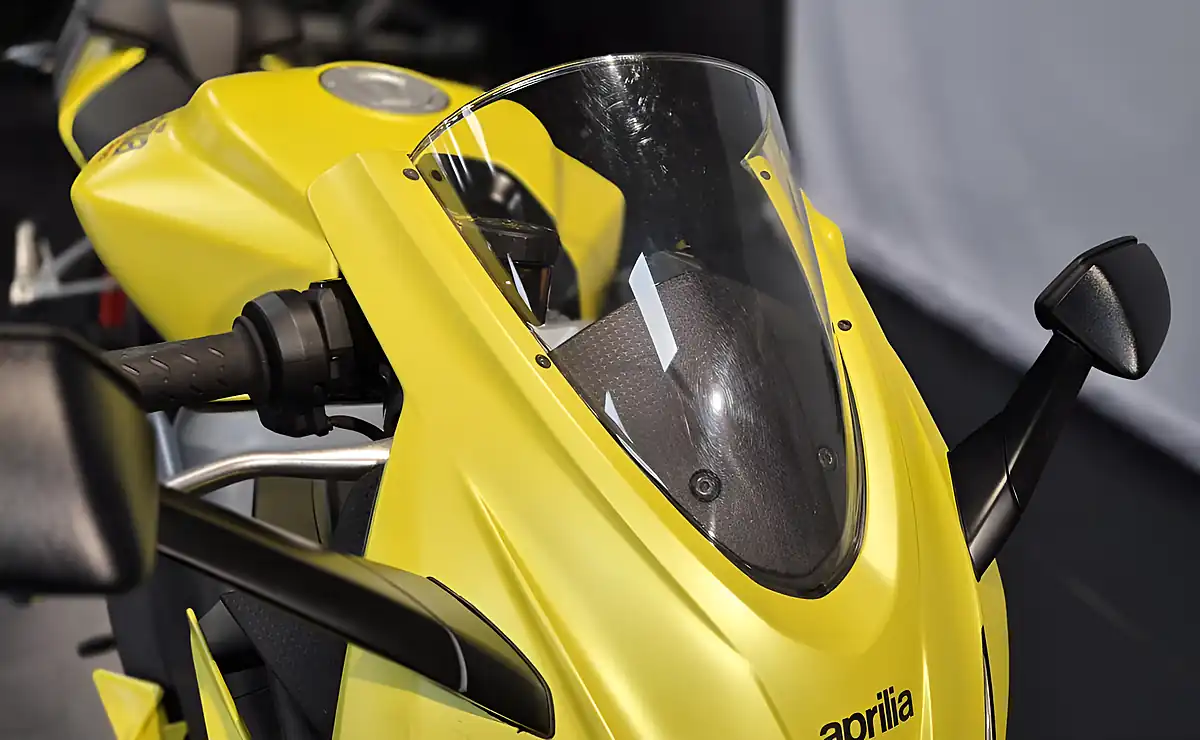 Used 2021 Aprilia RS 660 Acidic Yellow - Interior and Exterior details 10