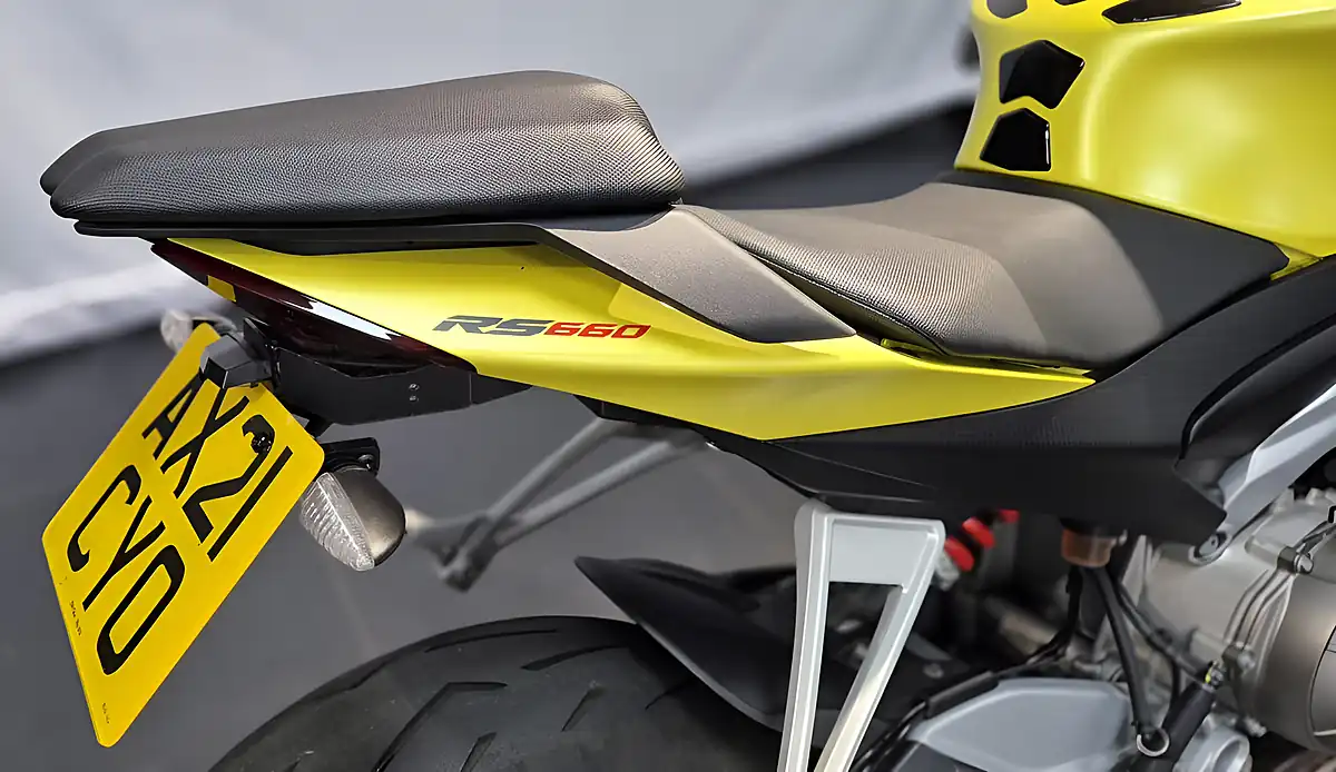 Used 2021 Aprilia RS 660 Acidic Yellow - Interior and Exterior details 4