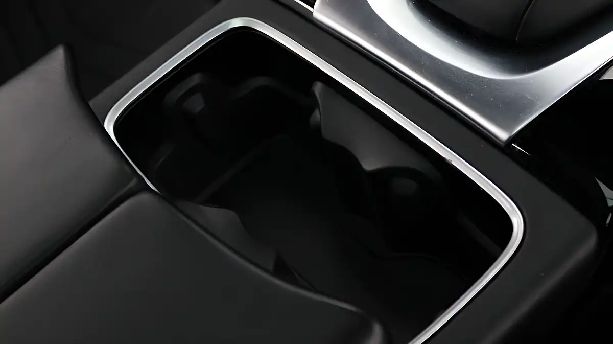 Used 2021 Aston Martin Dbx Black - Interior and Exterior details 20