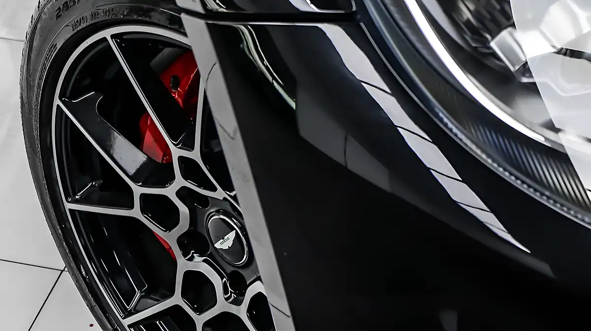 Used 2021 Aston Martin Dbx Black - Interior and Exterior details 4