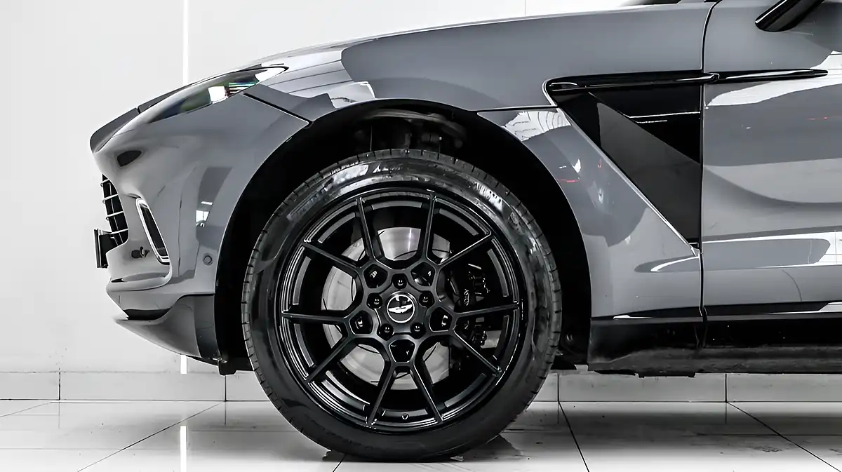 Used 2021 Aston Martin Dbx Grey - Interior and Exterior details 12